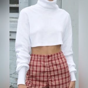 Brandy Melville Long Sleeve Turtleneck Crop Tee